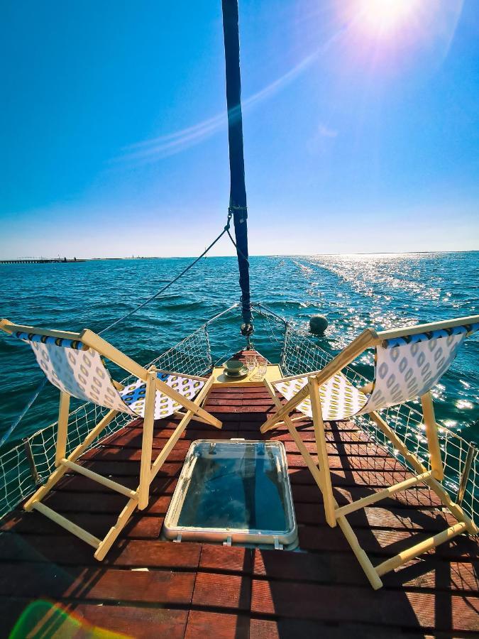 Отель Sirius - Boat House Ольян Экстерьер фото